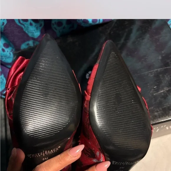 White House Black Market Red Satin Heels with Floral Detail - Picture 4 of 7